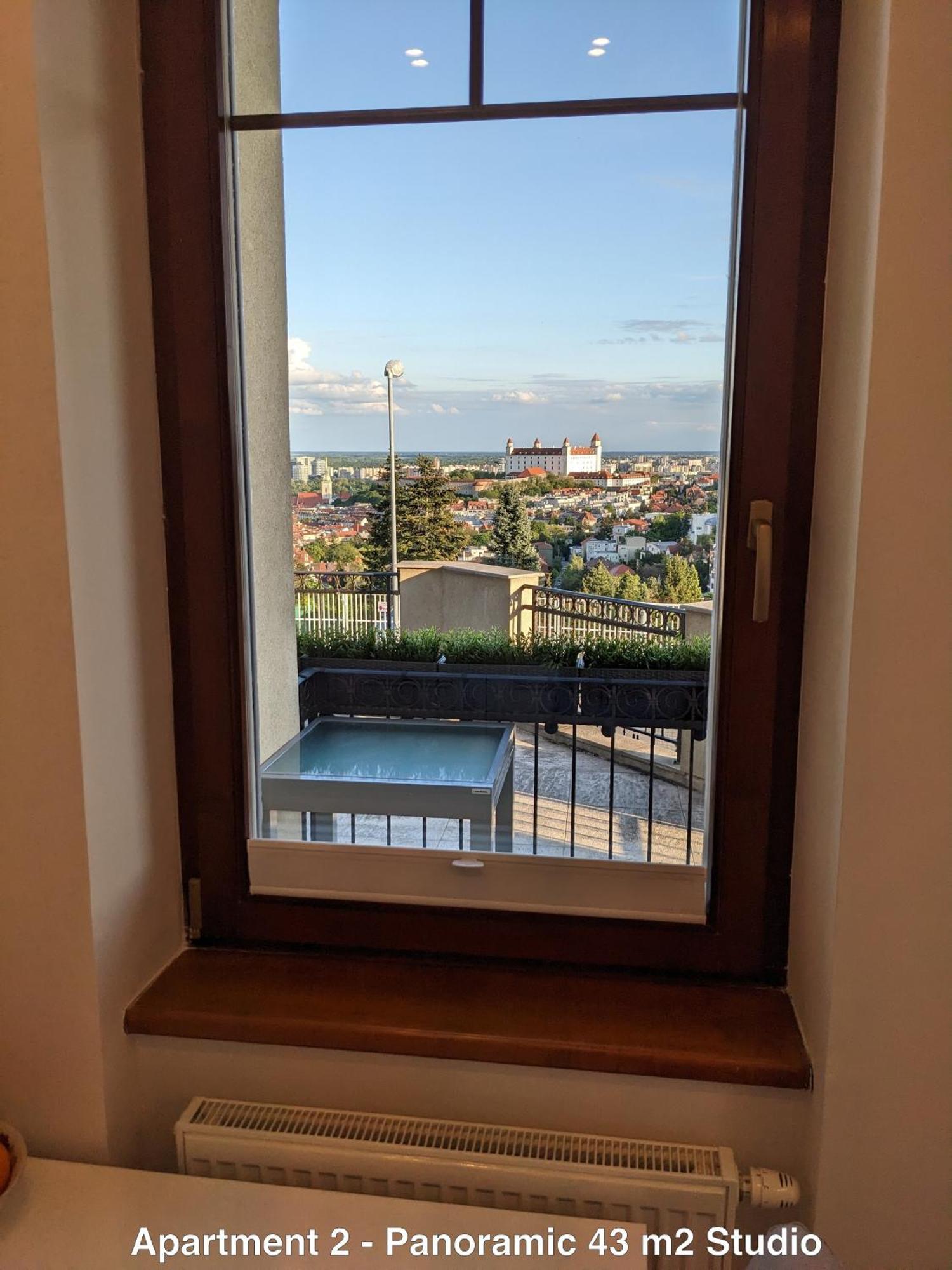 Clearvuehome Apartments Bratislava Slavin Экстерьер фото